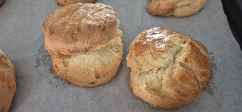 Scones Scones